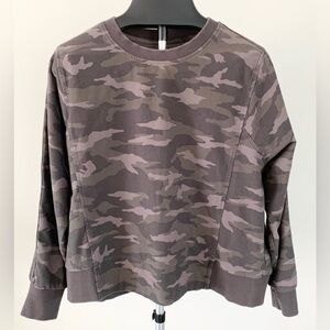 Athleta Farralon Camouflage Long Sleeve Sweathshirt